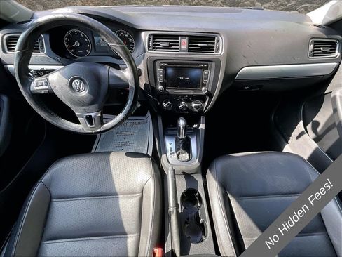 Used 2013 Volkswagen Jetta SE FWD image 14