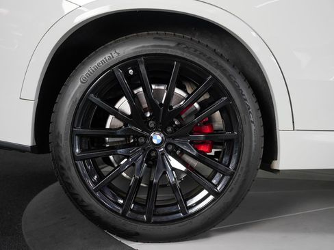 Used 2023 BMW X5 M50i w/ Executive Package AWD/4WD image 23