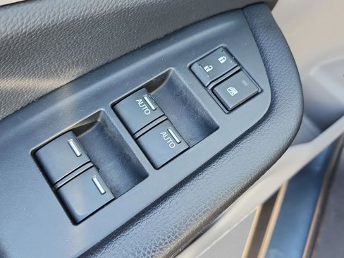 Used 2016 Honda Pilot Touring image 30