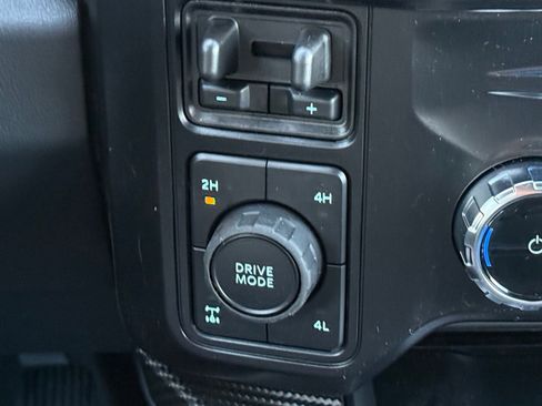 New 2026 Ford F250 4x4 Crew Cab Super Duty image 31