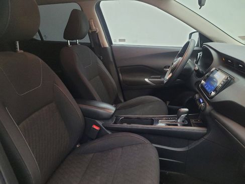 Used 2022 Nissan Kicks SV image 21