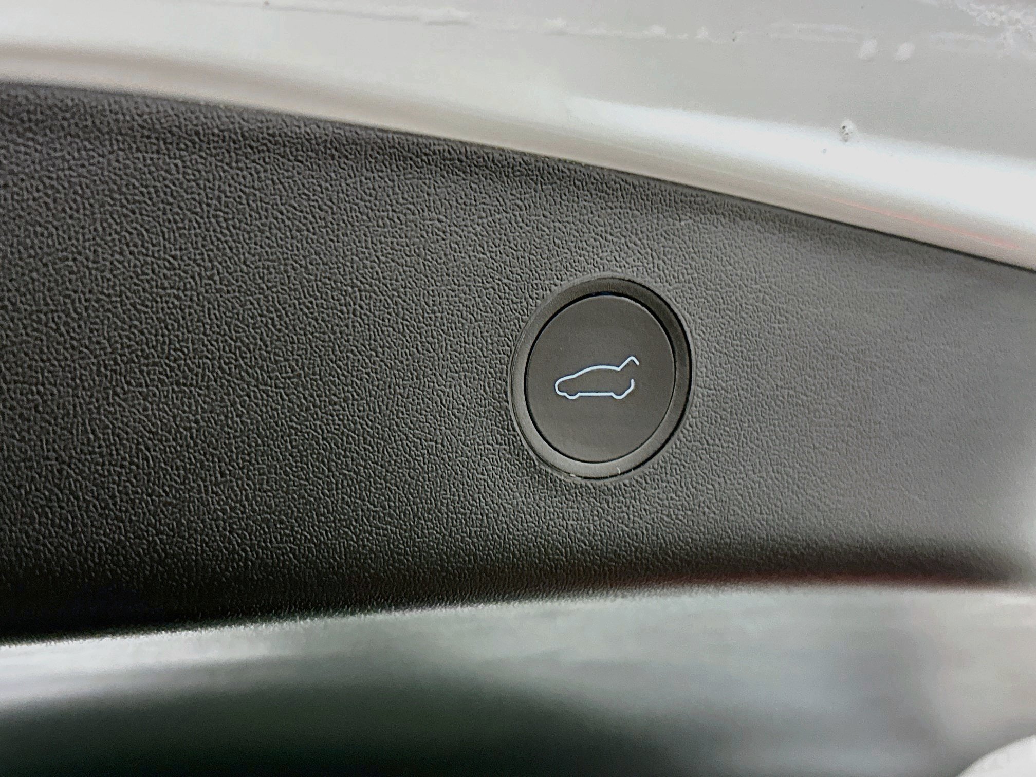 Used 2023 Tesla Model 3 Standard Range RWD image 29