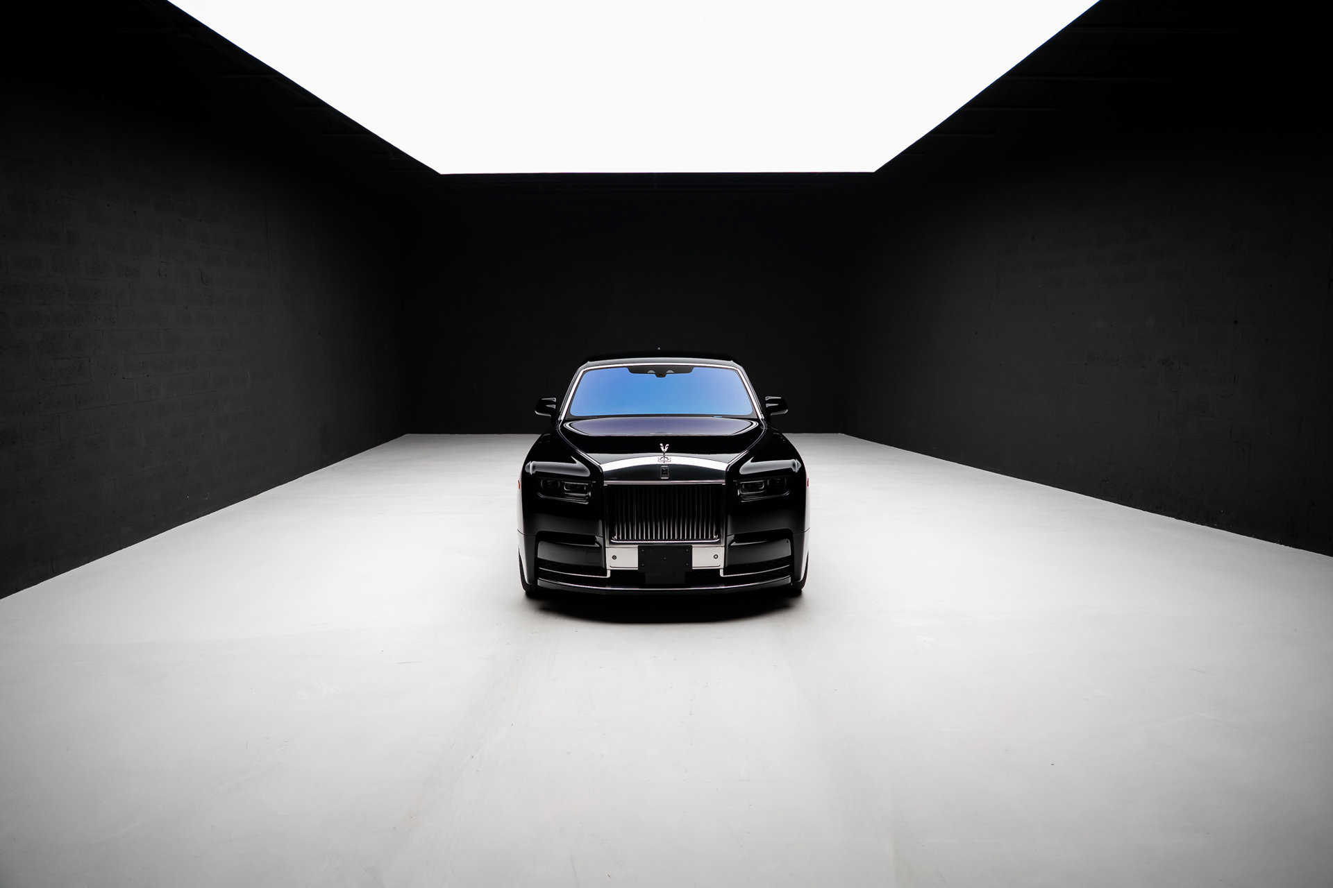 Used 2023 Rolls-Royce Phantom Sedan w/ The Phantom Package RWD image 85