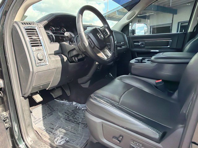 Used 2017 RAM 3500 Laramie RWD image 19