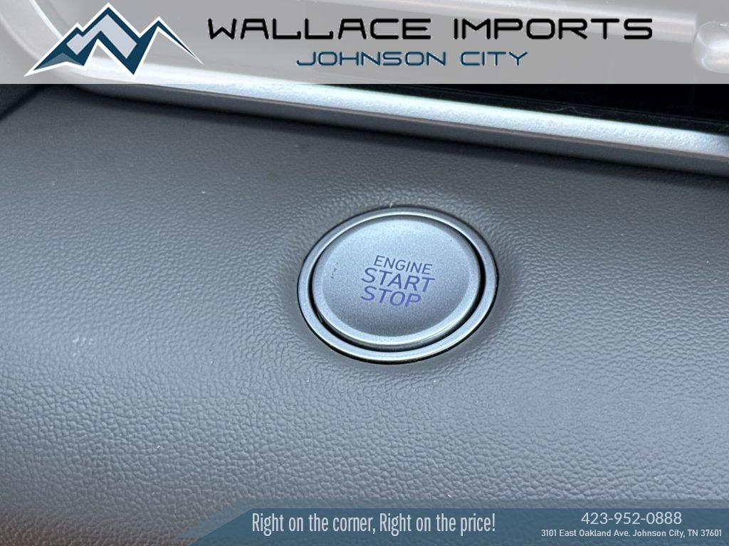 Used 2023 Hyundai Elantra SEL w/ Cargo Package FWD image 20