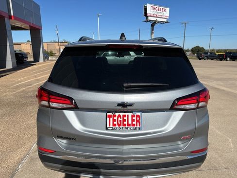 Used 2023 Chevrolet Equinox RS w/ RS Leather Package image 6