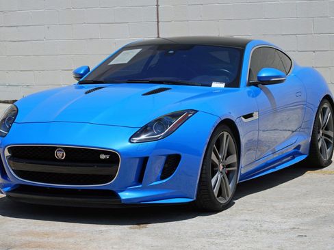 Used 2017 Jaguar F-TYPE S British Design Edition RWD image 41