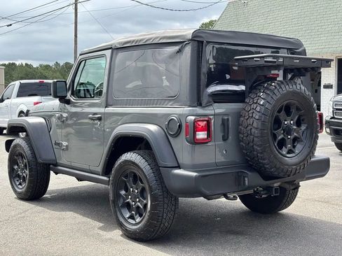 Used 2023 Jeep Wrangler Sport AWD/4WD image 6