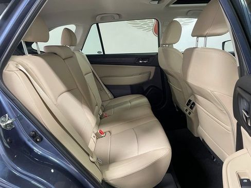 Used 2017 Subaru Outback 2.5i Limited w/ Popular Package #5 AWD/4WD image 22