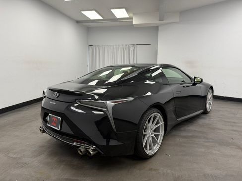 Used 2018 Lexus LC 500 Coupe w/ Sport Package RWD image 8