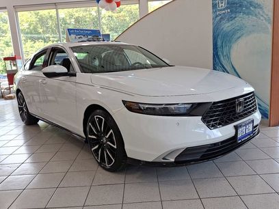 New 2025 Honda Accord Touring