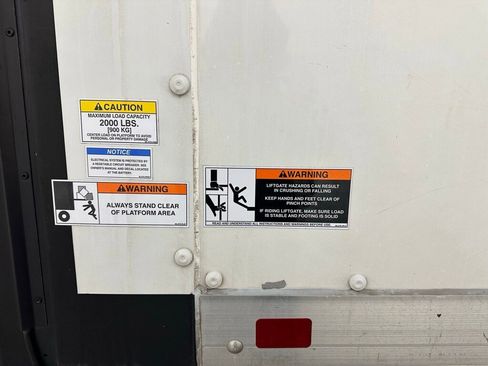 Used 2024 Ford E-350 and Econoline 350 Super Duty image 33