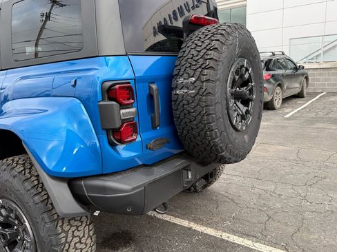 New 2025 Ford Bronco Raptor w/ Interior Carbon Fiber Pack image 10