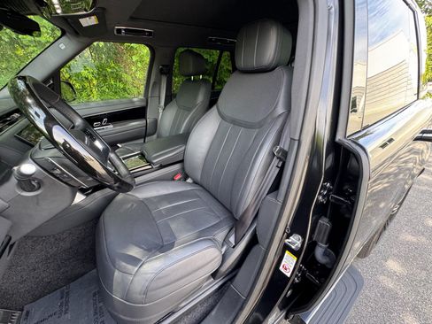 Used 2024 Land Rover Range Rover SE AWD/4WD image 26