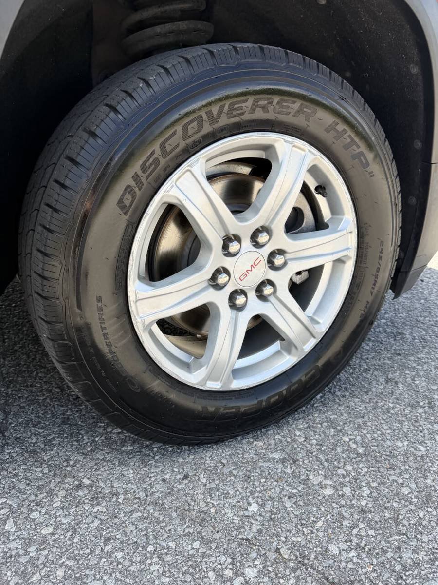 Used 2018 GMC Acadia SLE FWD image 25