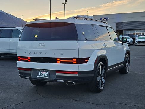 Used 2025 Hyundai Santa Fe Limited image 3