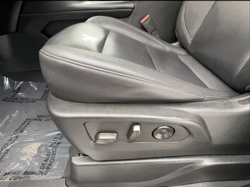 Used 2024 Chevrolet Tahoe LT RWD image 20