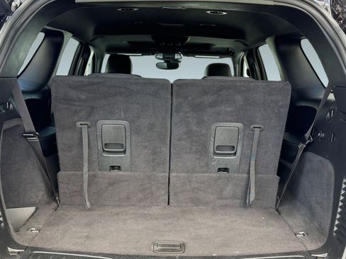 Used 2024 Dodge Durango GT image 32