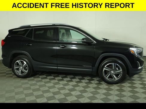 Used 2021 GMC Terrain SLT w/ Infotainment Package II AWD/4WD image 2