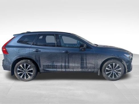 Certified 2024 Volvo XC60 B5 Core w/ Climate Package image 8