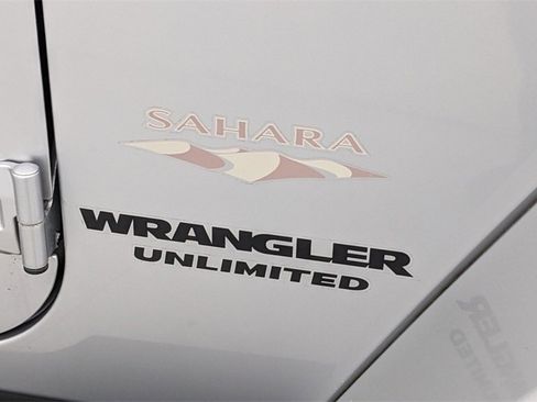 Used 2012 Jeep Wrangler Unlimited Sahara w/ Dual Top Group image 37