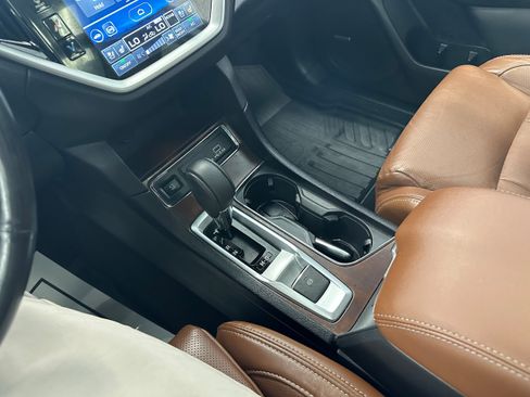 Used 2024 Subaru Ascent Touring AWD/4WD image 20