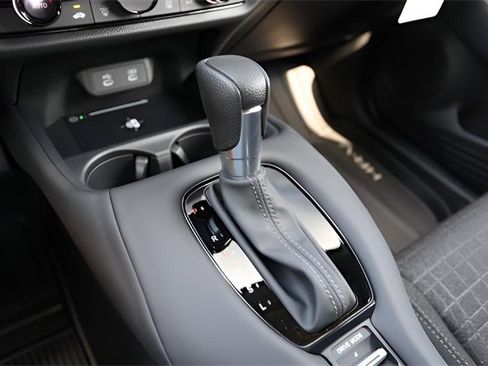 New 2026 Honda HR-V LX image 25