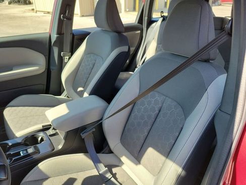 Used 2026 Subaru Forester AWD/4WD image 5