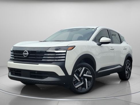 Certified 2025 Nissan Kicks SV image 2