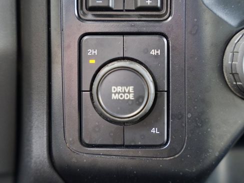 Used 2024 Ford F250 XLT image 22