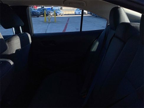 Used 2025 Toyota Corolla LE image 16