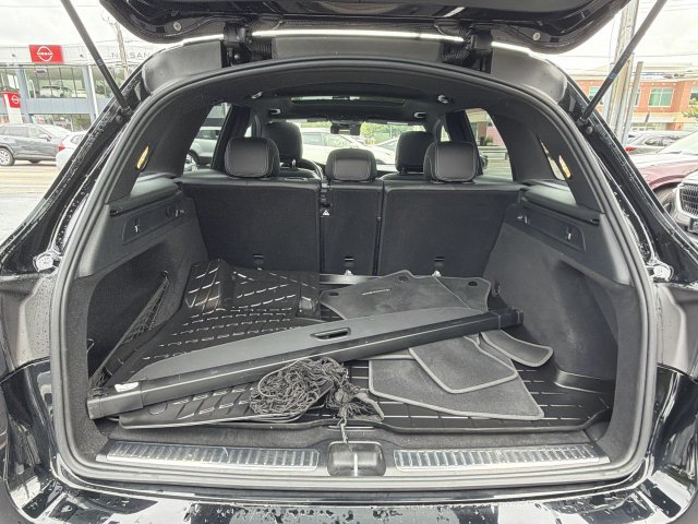 Used 2022 Mercedes-Benz GLC 300 4MATIC image 24