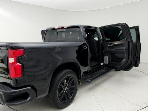 Used 2024 Chevrolet Silverado 1500 High Country w/ Midnight Edition image 12