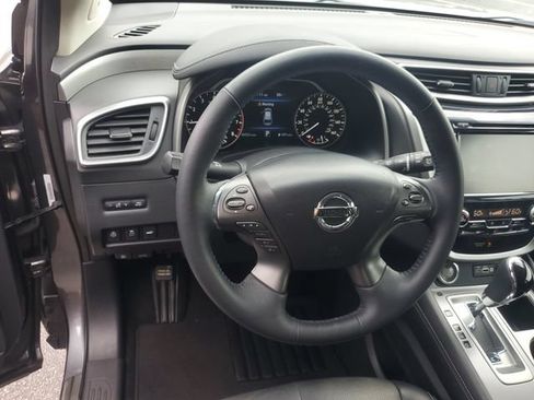 Used 2019 Nissan Murano SL w/ Cargo Package FWD image 15
