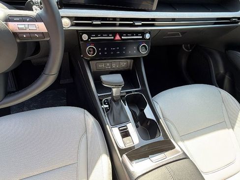 New 2026 Hyundai Santa Cruz Limited AWD/4WD image 32