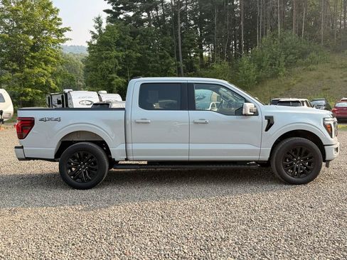 Used 2024 Ford F150 Lariat w/ Equipment Group 502A High AWD/4WD image 4