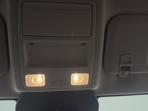 Used 2025 Ford Escape Platinum image 55