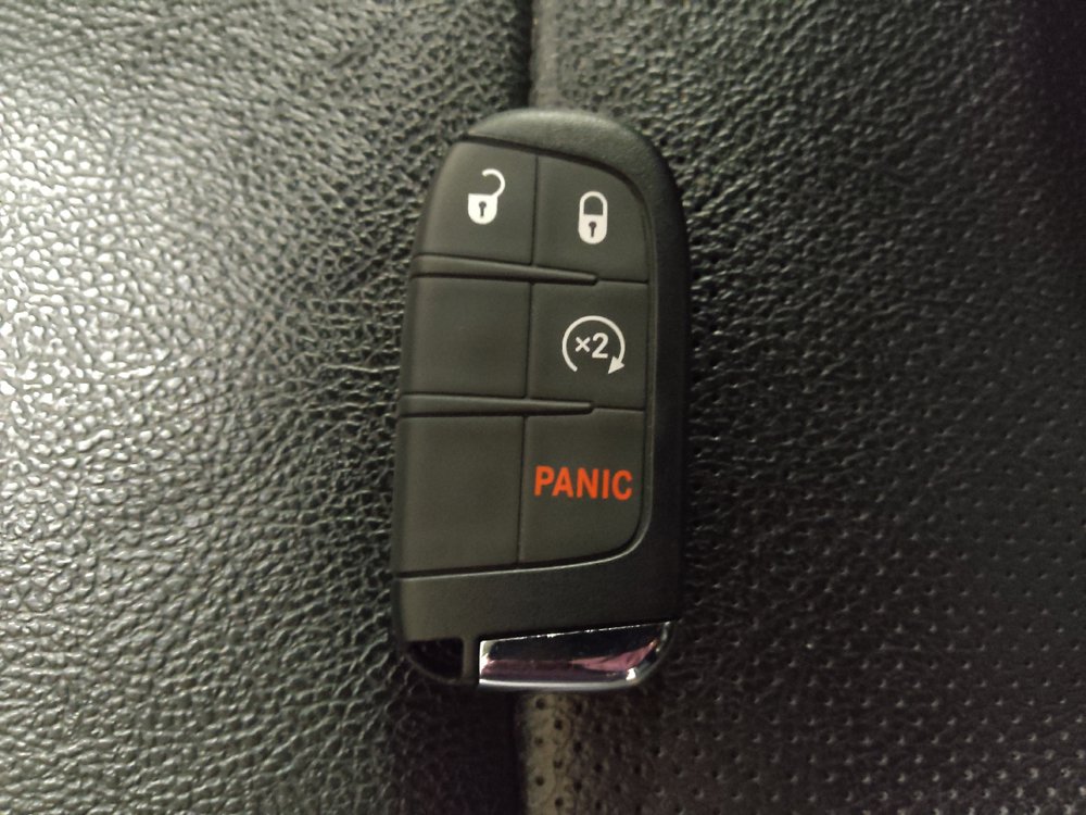 Used 2020 Jeep Compass Limited AWD/4WD image 32