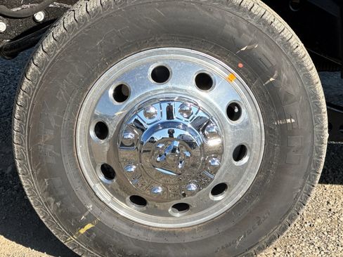 New 2026 RAM 3500 Limited image 24