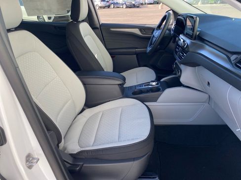 New 2026 Ford Escape Active image 19
