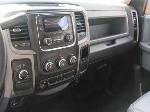 Used 2018 RAM 3500 Tradesman w/ Power & Remote Entry Group AWD/4WD image 14