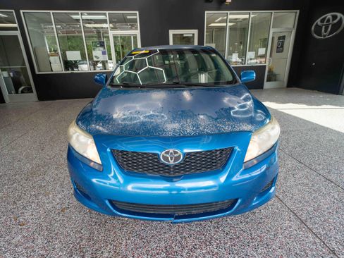 Used 2010 Toyota Corolla LE FWD image 6
