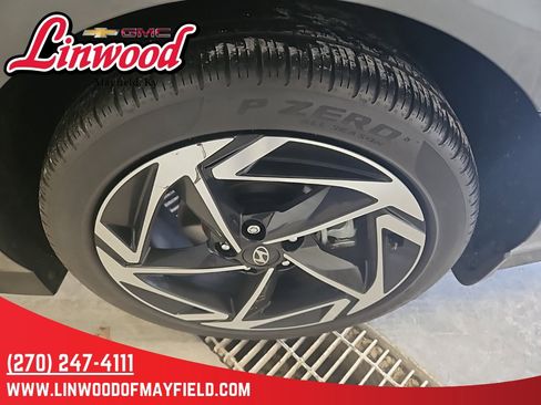 Used 2024 Hyundai Sonata SEL w/ Convenience Package image 7