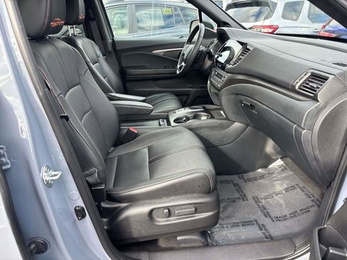 Certified 2022 Honda Pilot TrailSport image 18