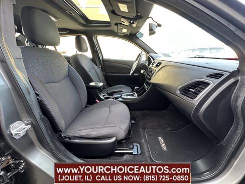 Used 2013 Chrysler 200 Touring w/ S Exterior Appearance Pkg image 22