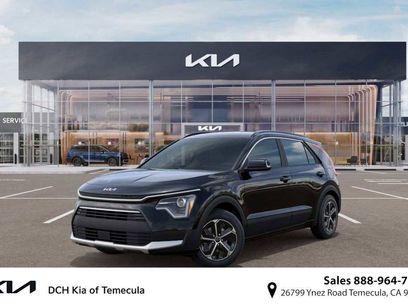 New 2025 Kia Niro EX