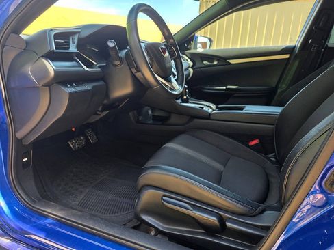 Used 2020 Honda Civic Sport image 11