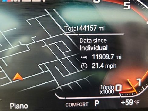 Used 2022 BMW X6 M50i w/ Premium Package image 39