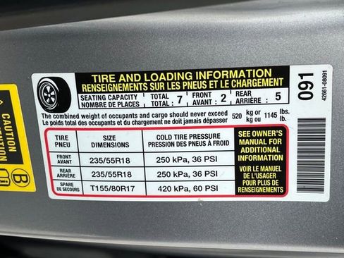 Used 2017 Toyota Sienna Limited image 29