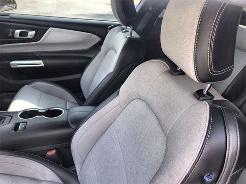 Used 2024 Ford Mustang Coupe image 11